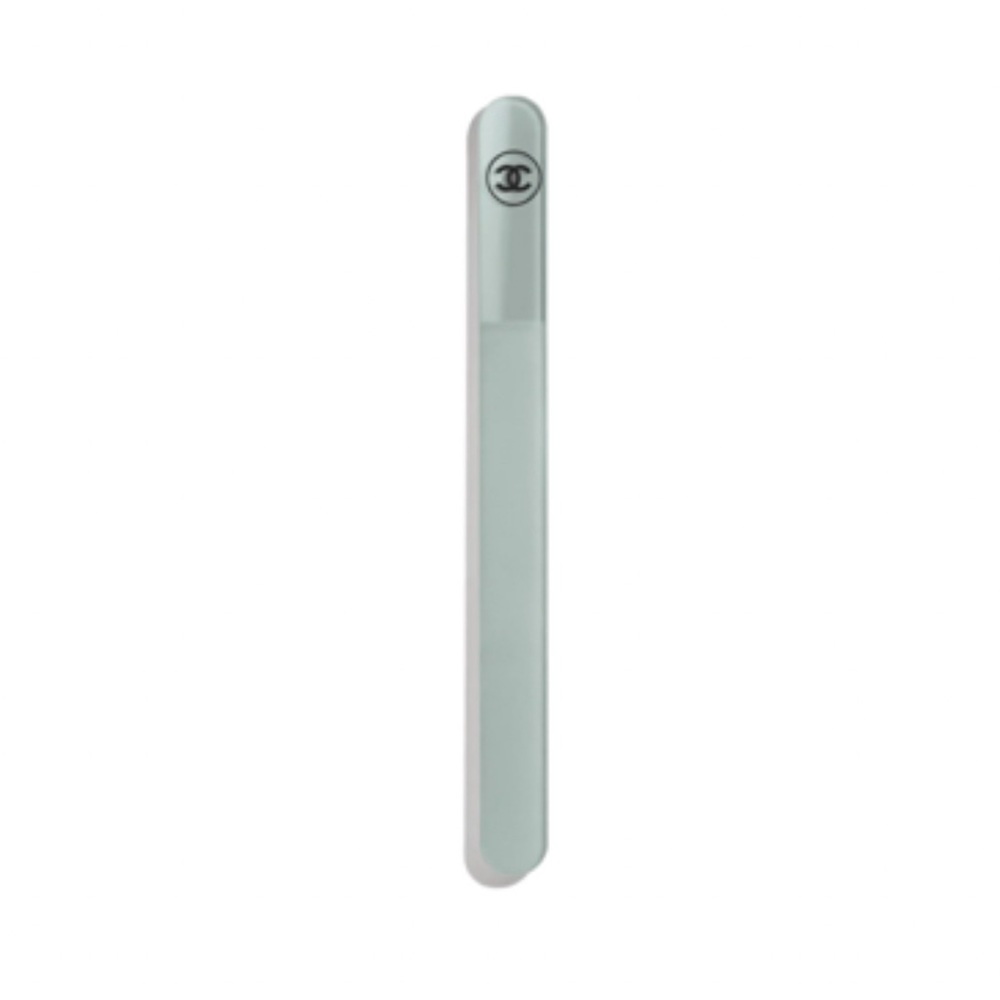 CHANEL LA LIME À ONGLES LIMITED EDITION NAIL FILE 131 - CAVALIER SEUL